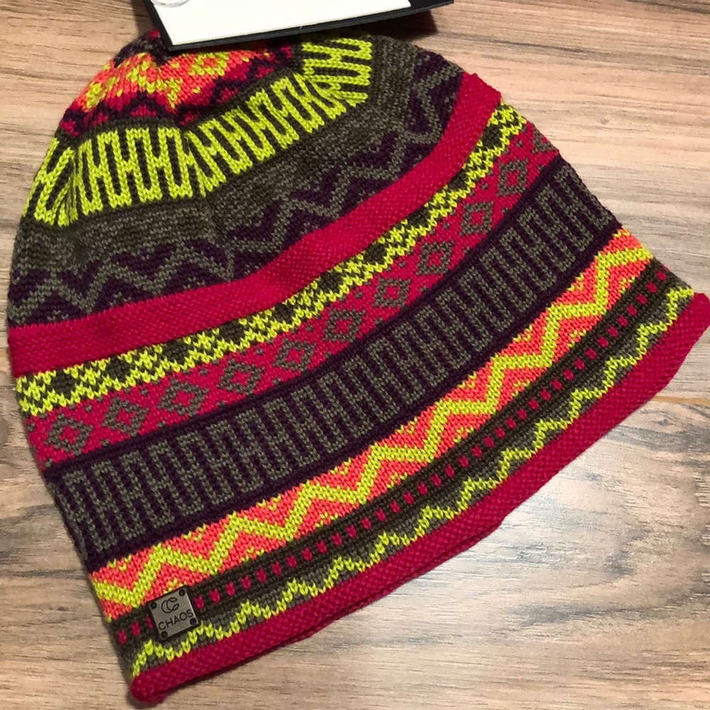 Chaos Lux Ski Beanie Leda Aztec Design